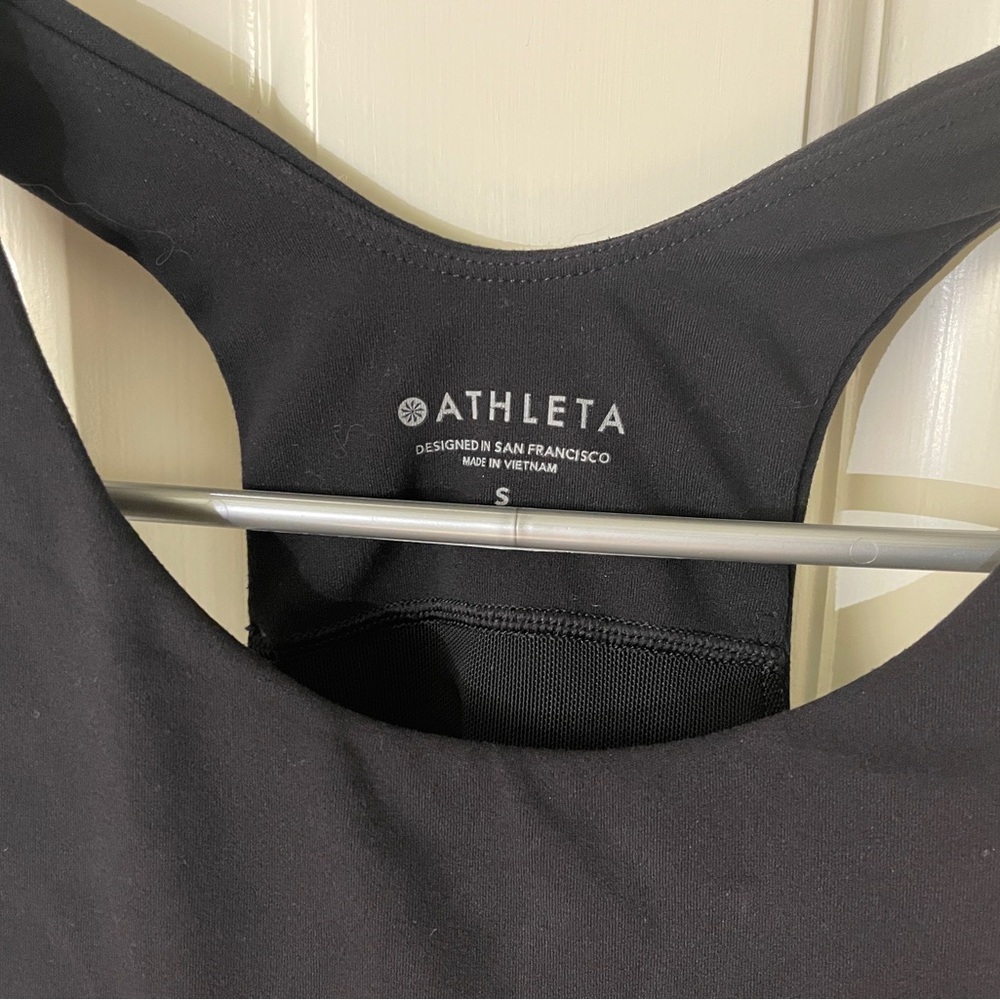 Conscious Twist Crop in Powervita™ A-C Athleta Racerback Sports Bra - Picture 5 of 5